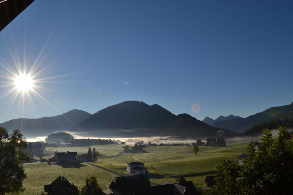 Appartements Ferienwohnungen Alpenblick Faistenau Rum bild